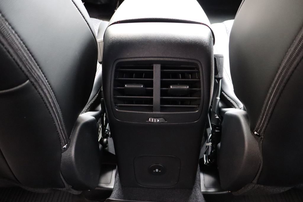 New 2026 Ford Escape ST-Line w/ Cold Weather Package AWD/4WD image 30