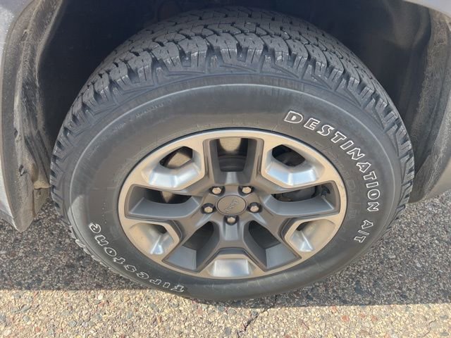 Used 2019 Jeep Cherokee Trailhawk image 17