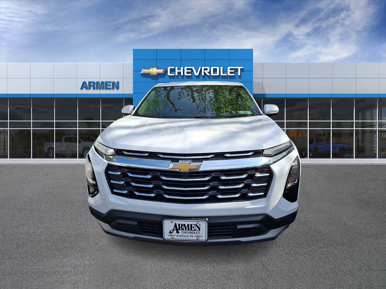 New 2026 Chevrolet Equinox LT FWD image 3