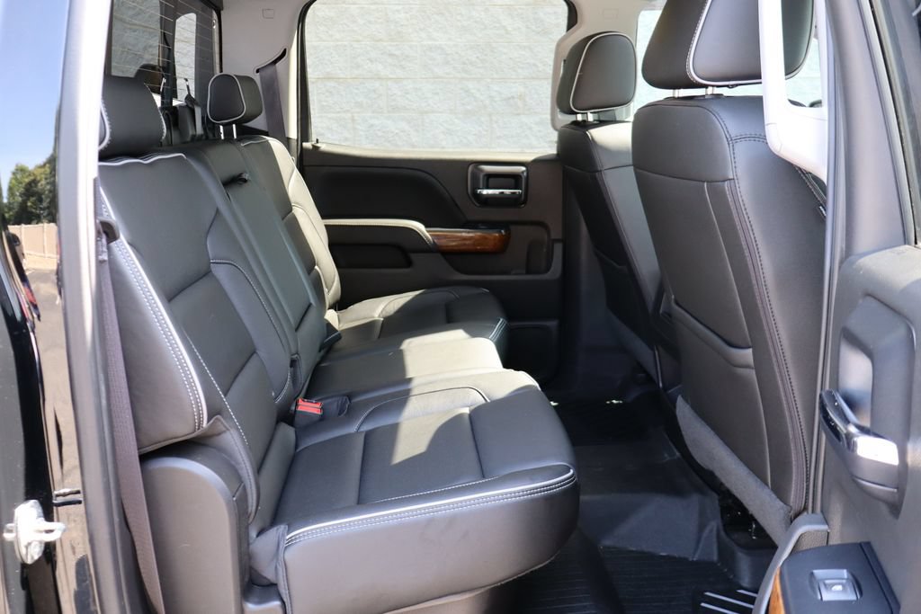 Used 2017 Chevrolet Silverado 1500 High Country w/ High Desert Package AWD/4WD image 30