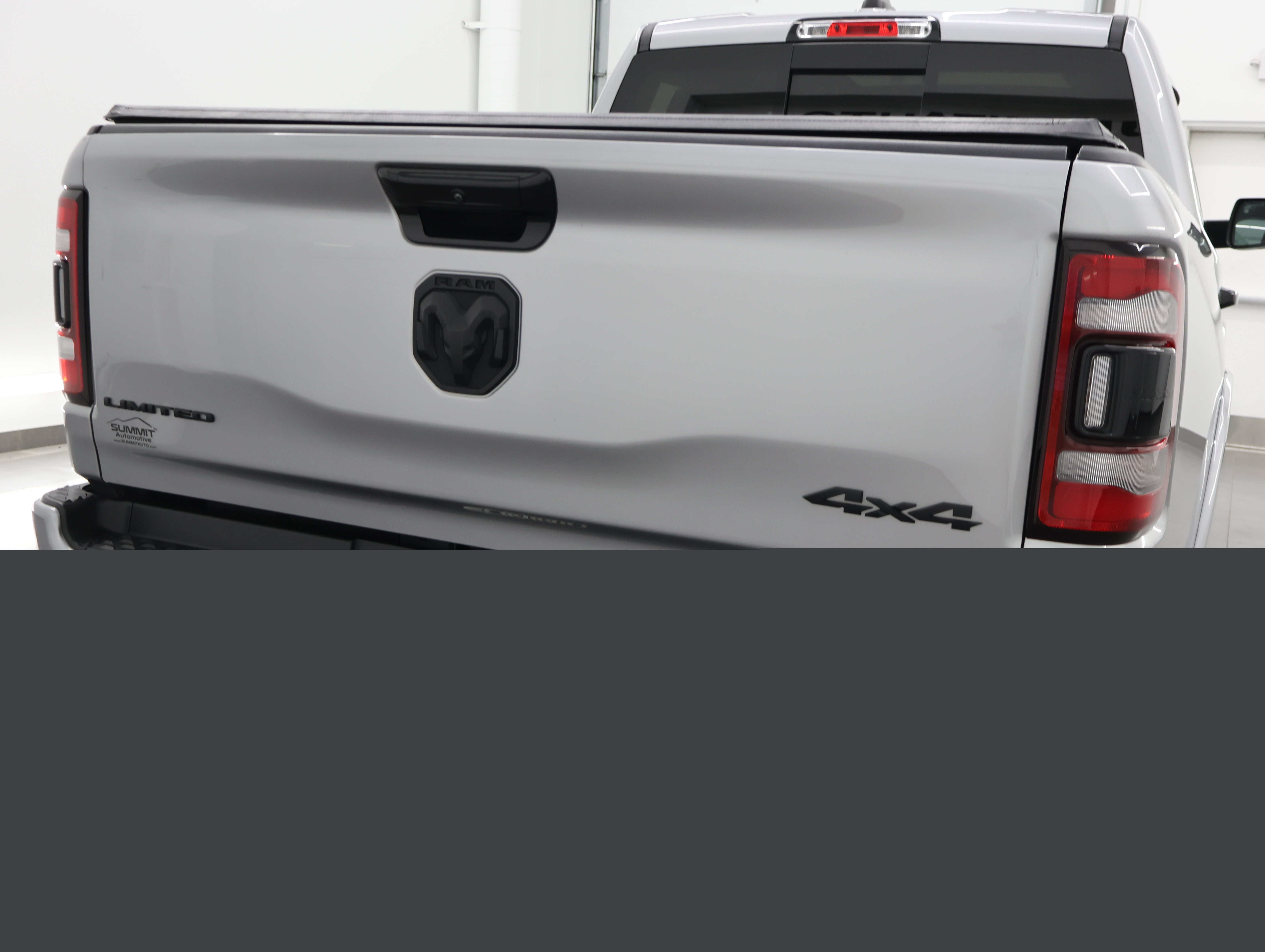 Used 2023 RAM 1500 Limited w/ Night Edition AWD/4WD image 29