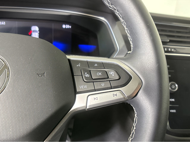 Used 2022 Volkswagen Tiguan SE image 28