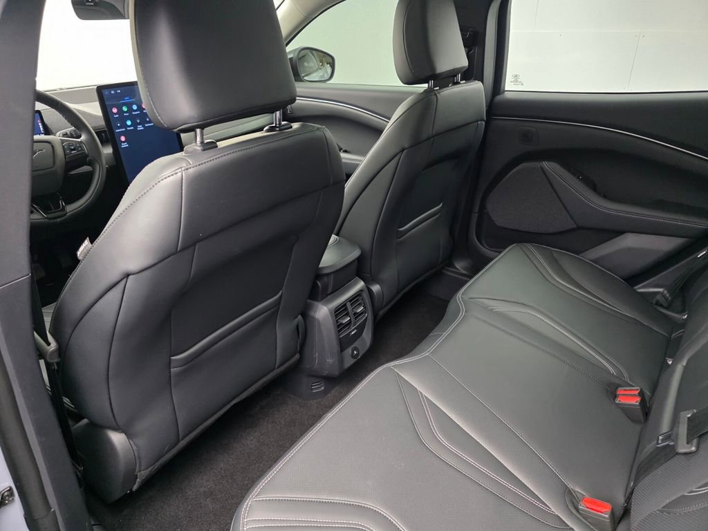 Used 2024 Ford Mustang Mach-E Premium image 16