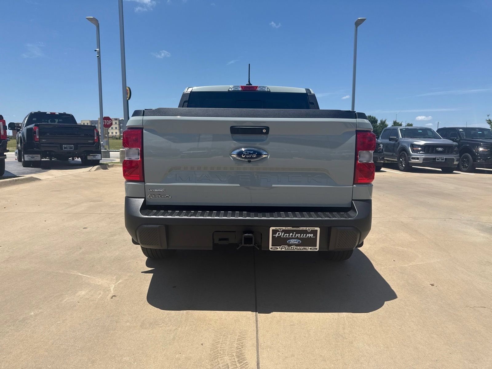 Certified 2023 Ford Maverick XLT w/ XLT Luxury Package FWD image 4
