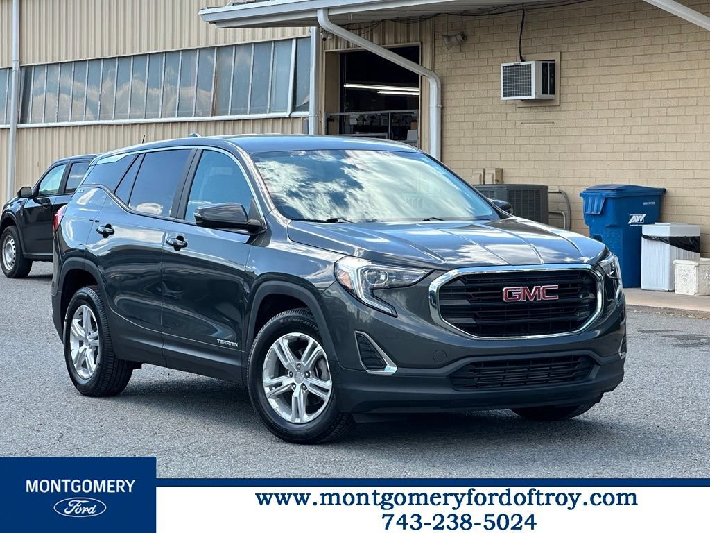 Used 2021 GMC Terrain SLE FWD image 1