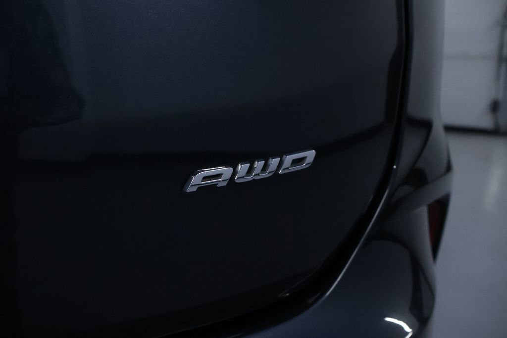 Used 2024 Ford Edge Titanium image 12