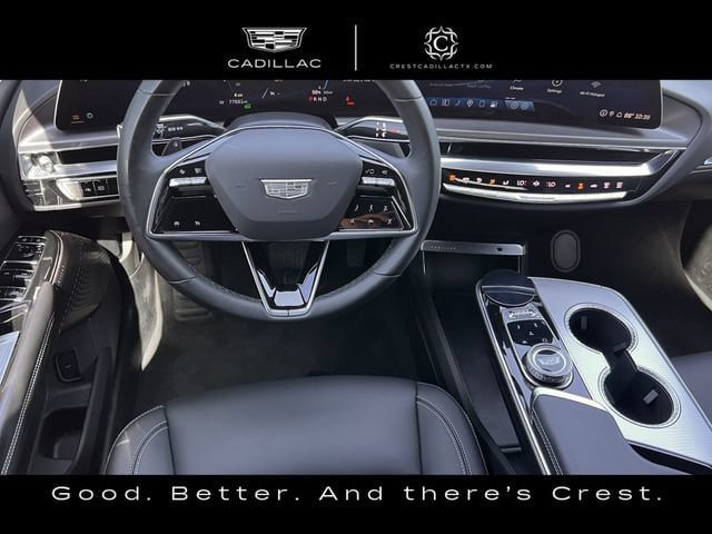 Used 2024 Cadillac Lyriq Tech RWD image 12
