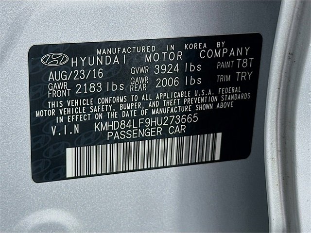 Used 2017 Hyundai Elantra Value Edition w/ Cargo Package image 32