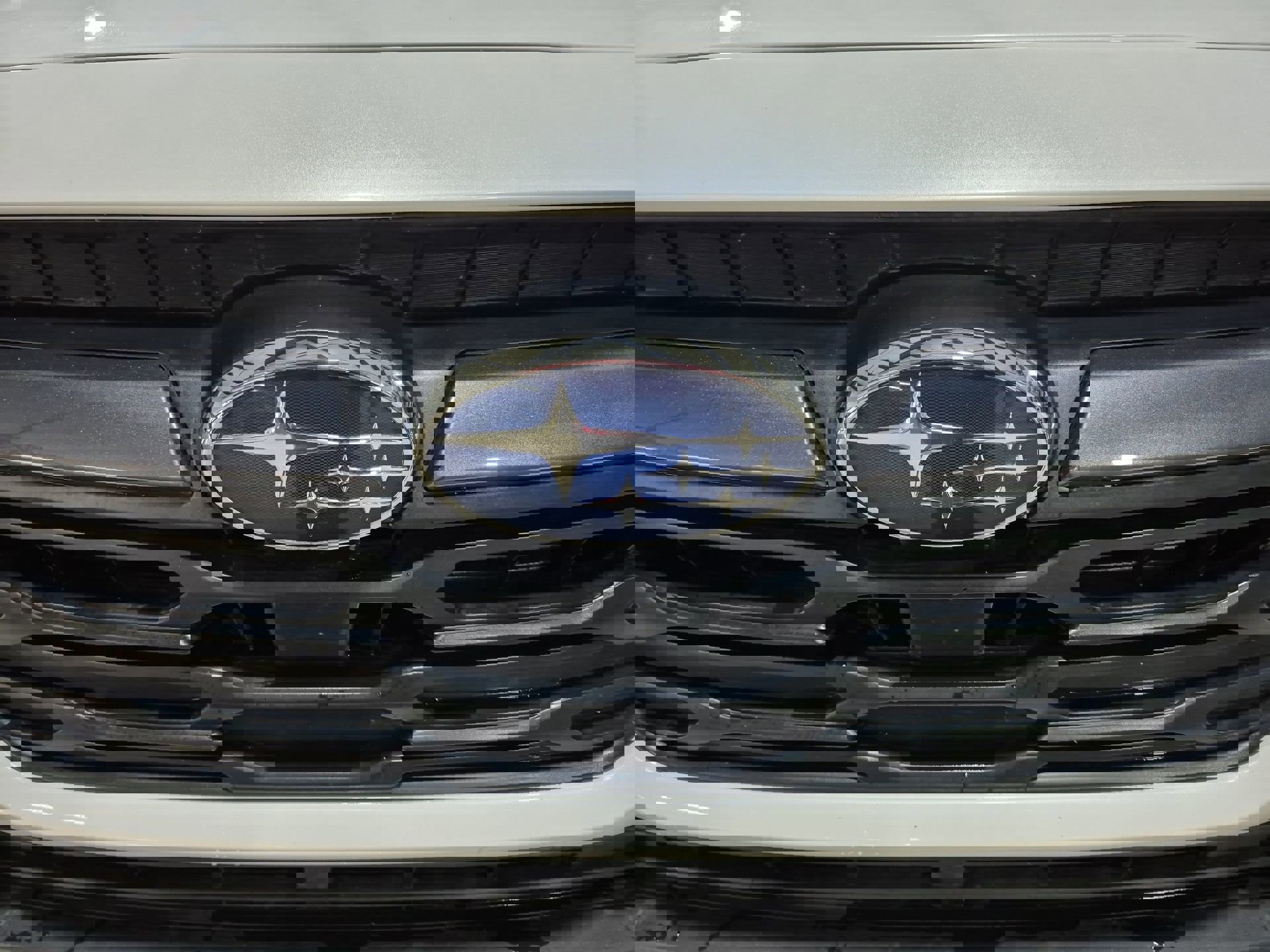 Used 2025 Subaru Outback Premium image 31