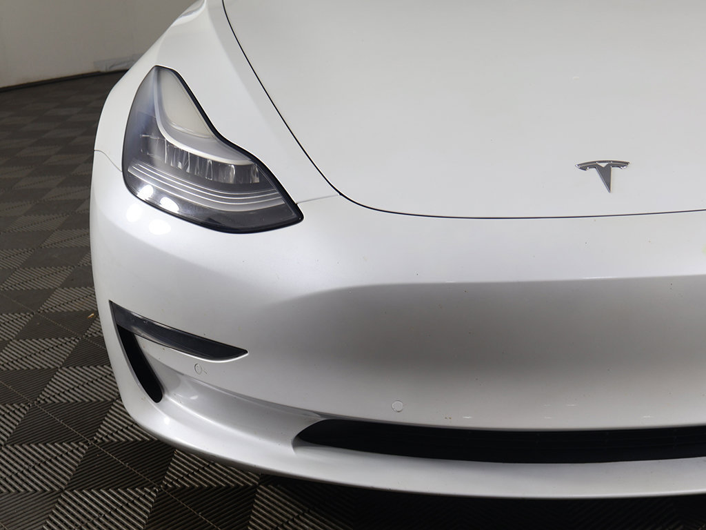 Used 2019 Tesla Model 3 Mid Range RWD image 16