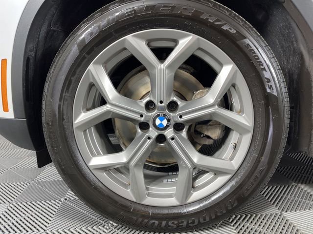Used 2023 BMW X3 sDrive30i w/ Premium Package image 5