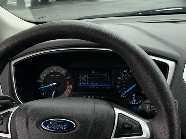 Used 2014 Ford Fusion SE image 16