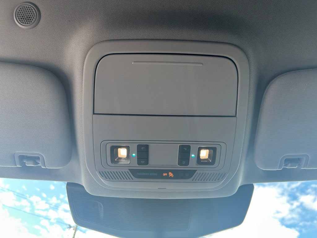 Used 2021 Ford Explorer XLT w/ Equipment Group 202A AWD/4WD image 31