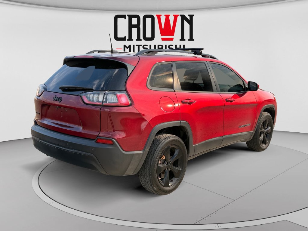 Used 2020 Jeep Cherokee Latitude Plus AWD/4WD image 3