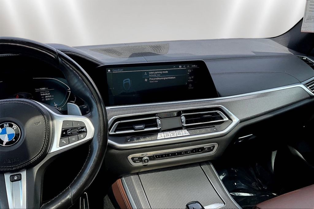 Used 2021 BMW X5 xDrive40i w/ M Sport Package image 9