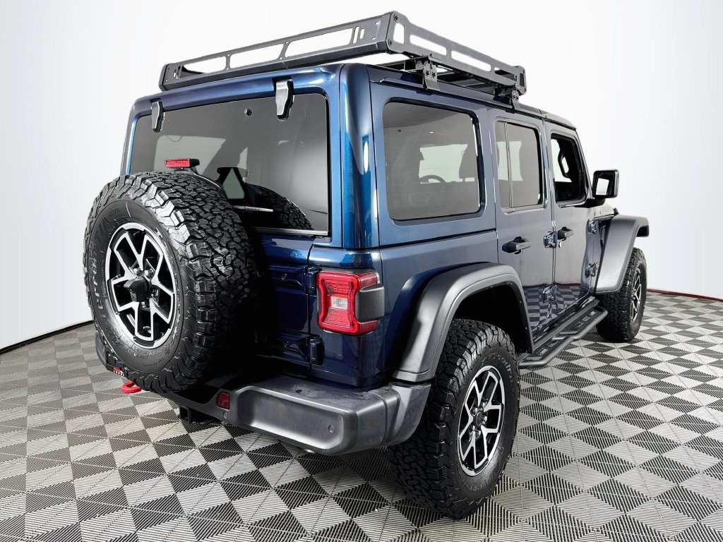 Used 2025 Jeep Wrangler Unlimited Rubicon w/ Safety Group AWD/4WD image 7