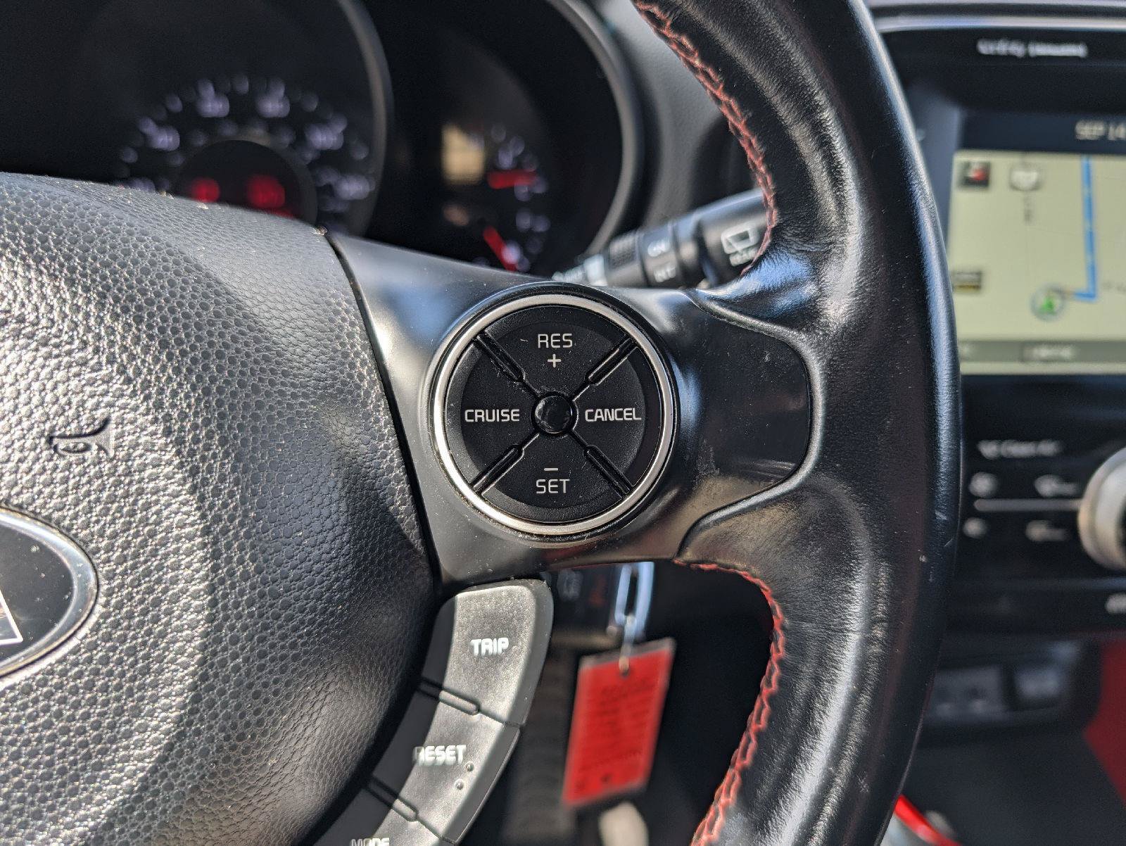 Used 2014 Kia Soul + FWD image 29