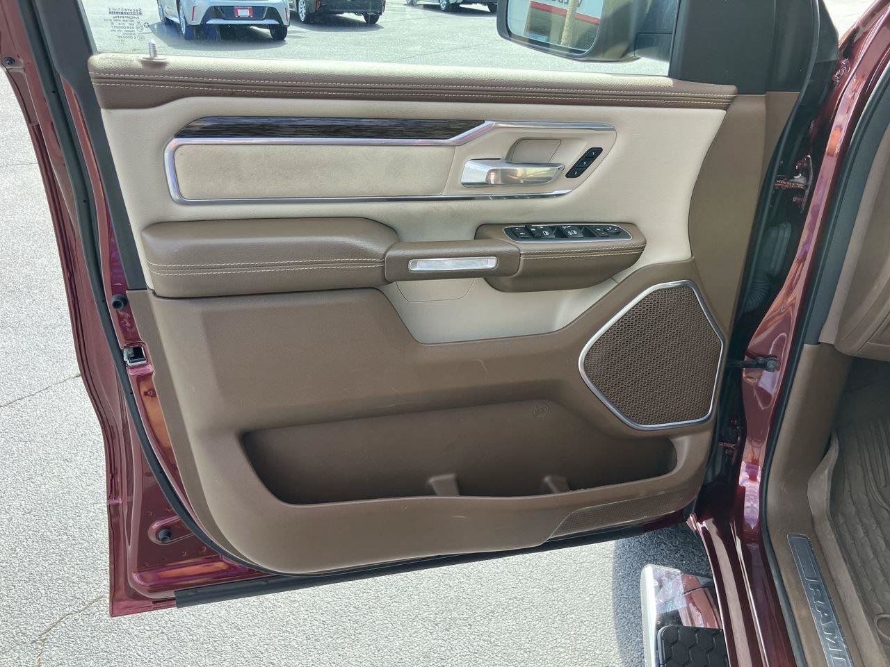 Used 2020 RAM 1500 Laramie AWD/4WD image 16