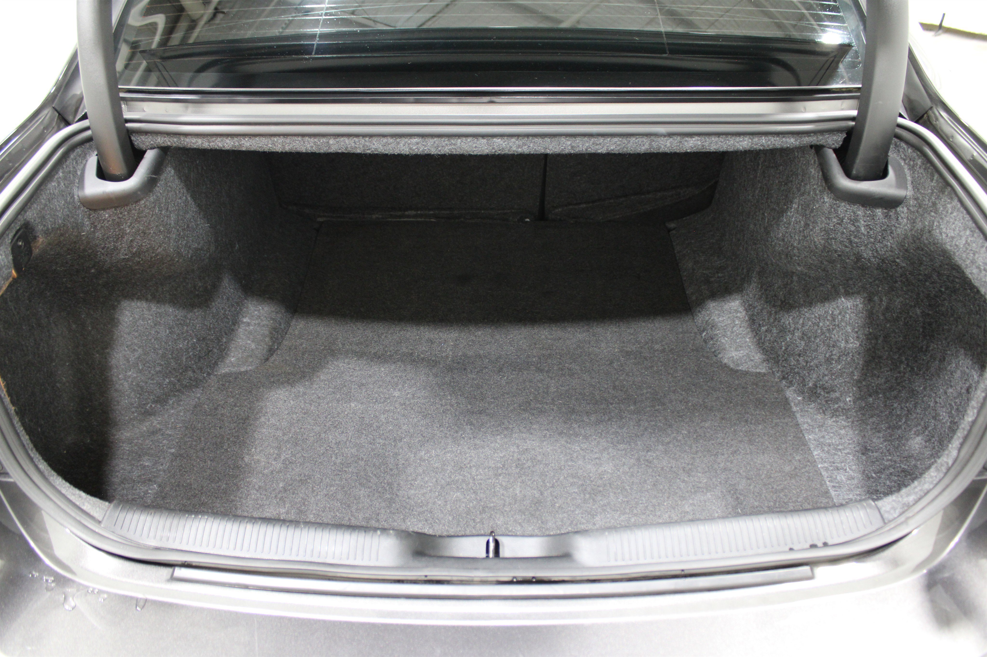 Used 2023 Dodge Charger R/T w/ Blacktop Package image 24