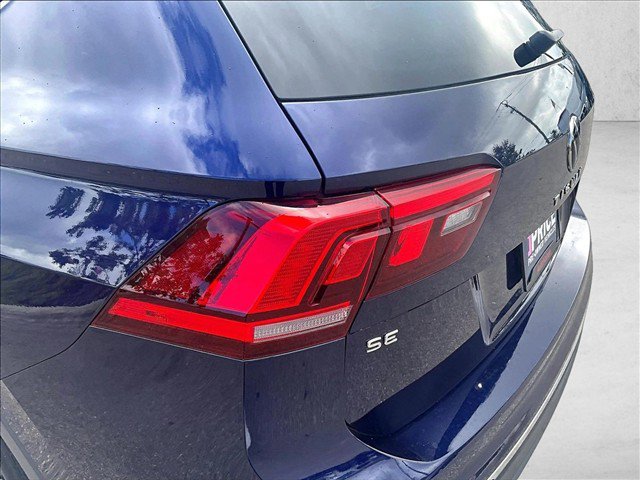 Used 2022 Volkswagen Tiguan SE FWD image 29