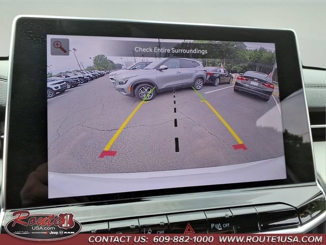 Used 2025 Jeep Compass Limited w/ Elite Group AWD/4WD image 33