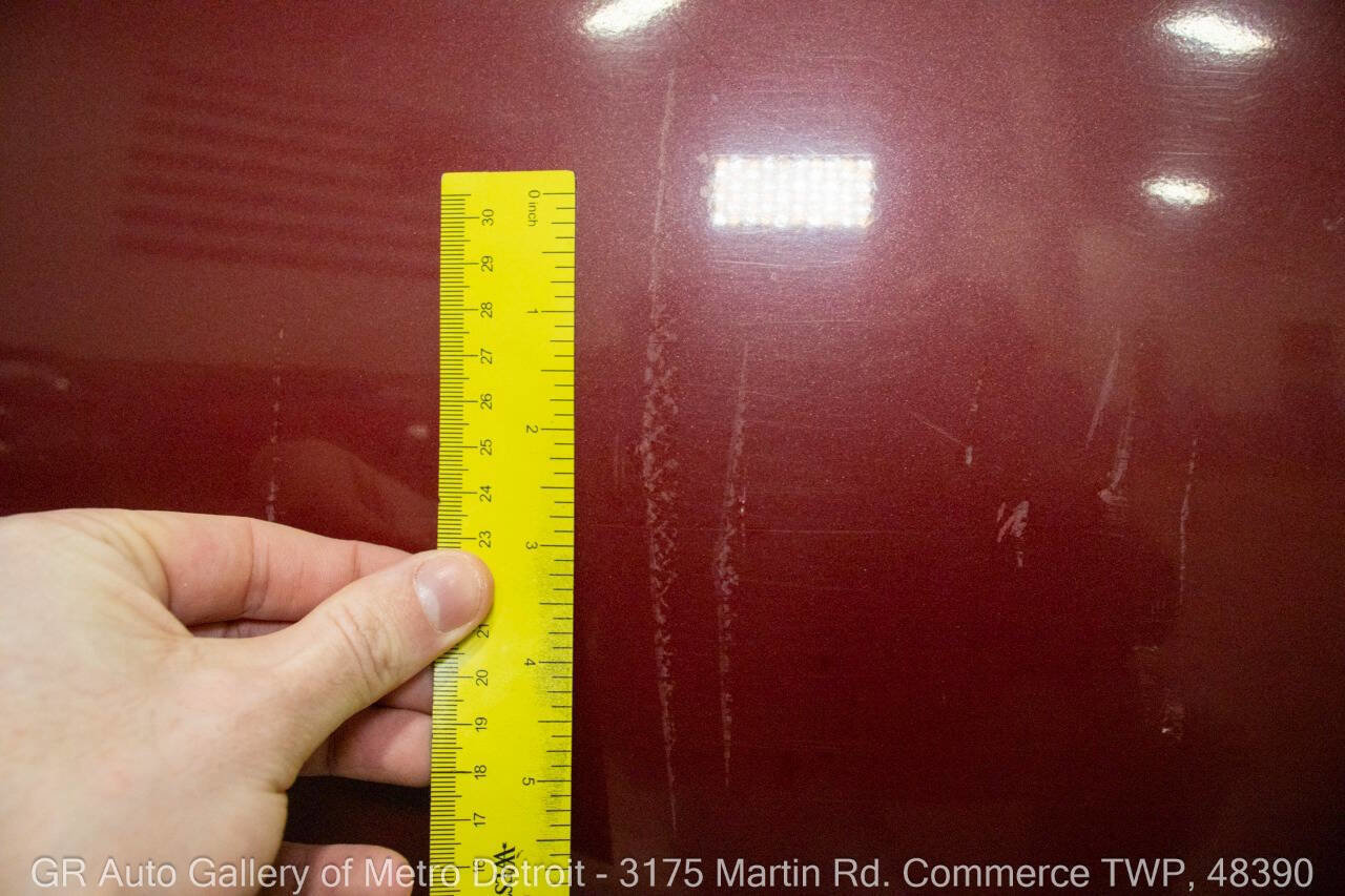 Used 1990 Cadillac Brougham image 36