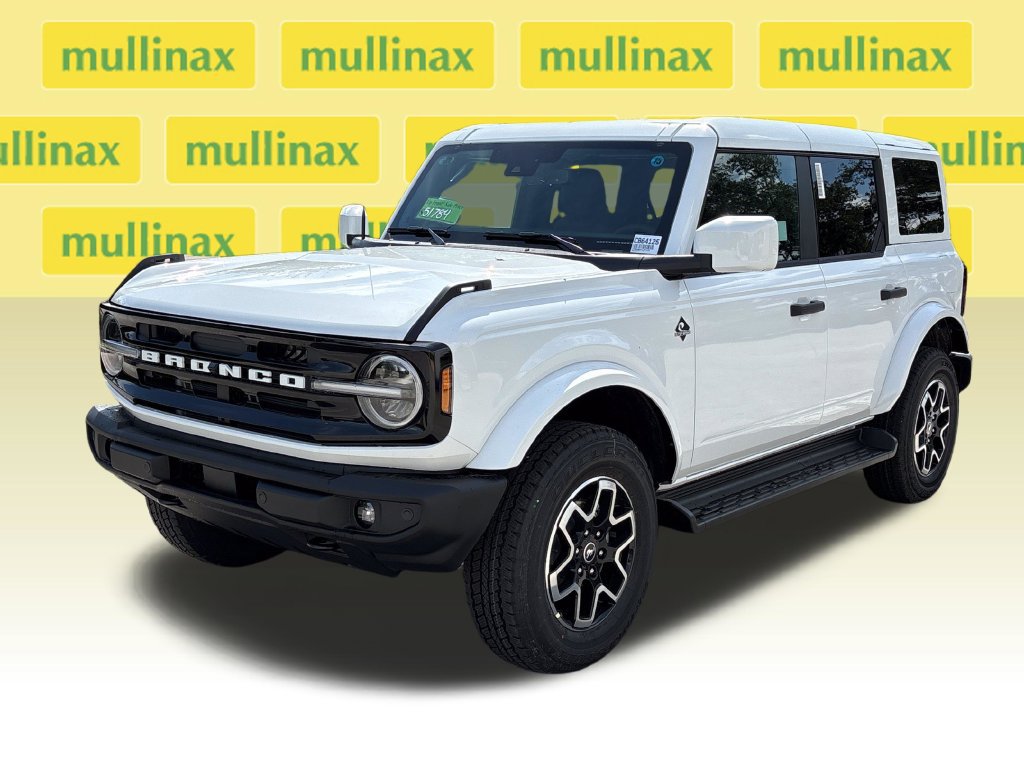 New 2026 Ford Bronco Outer Banks AWD/4WD image 16