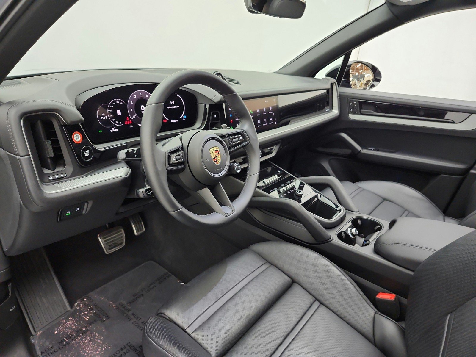 Used 2024 Porsche Cayenne S AWD/4WD image 12