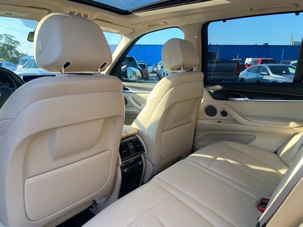 Used 2018 BMW X5 xDrive35i AWD/4WD image 16