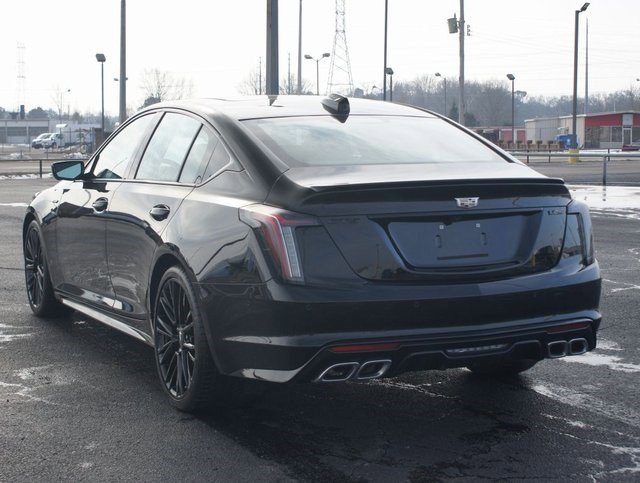 Used 2025 Cadillac CT5 V image 15
