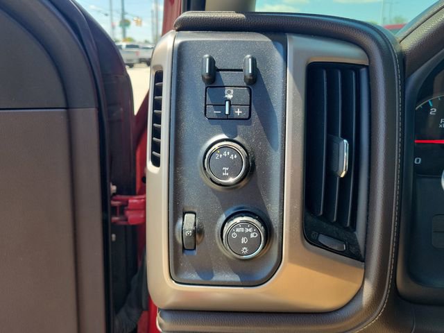 Used 2018 GMC Sierra 2500 Denali w/ Duramax Plus Package AWD/4WD image 20