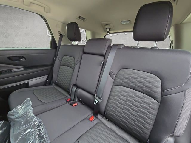 New 2026 Nissan Pathfinder SV image 22
