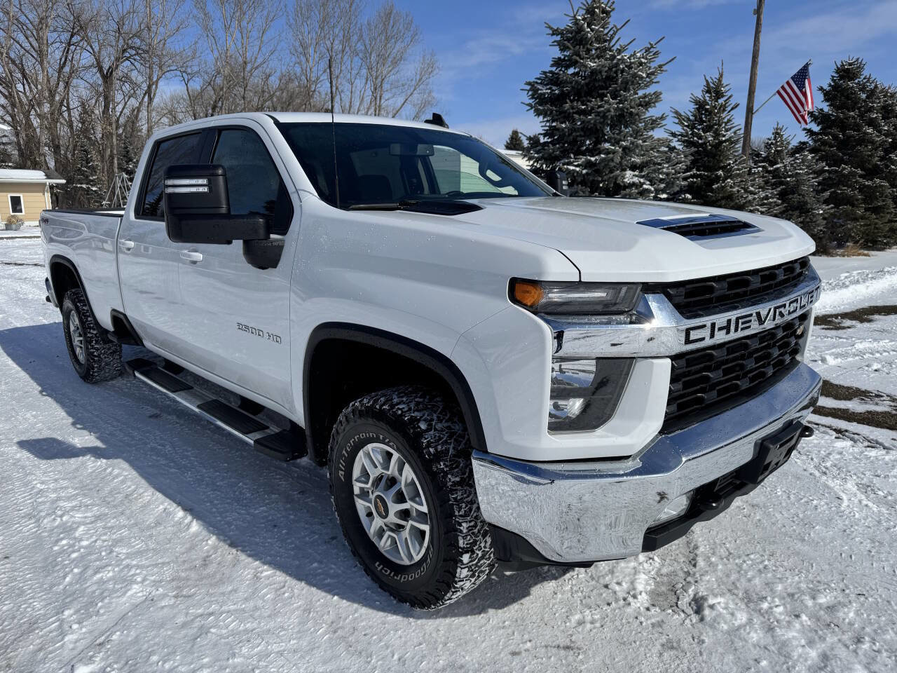 Used 2023 Chevrolet Silverado 2500 LT w/ Fleet Comfort Package image 2