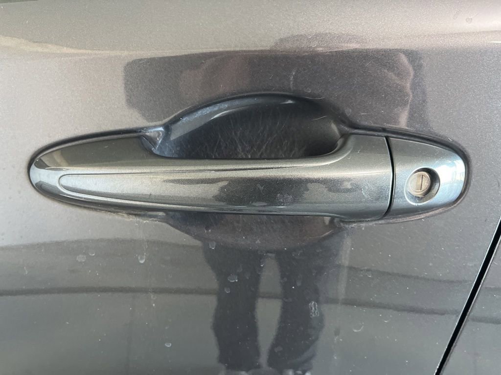 Used 2016 Toyota RAV4 LE AWD/4WD image 34