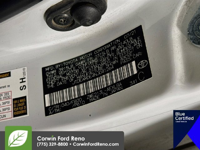 Used 2022 Toyota Corolla LE w/ Carpet Mat Package (TMS) FWD image 33