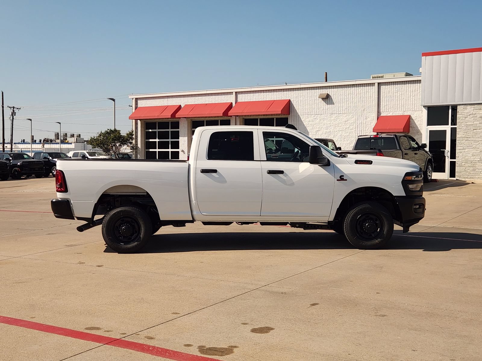 New 2026 RAM 2500 Tradesman AWD/4WD image 7