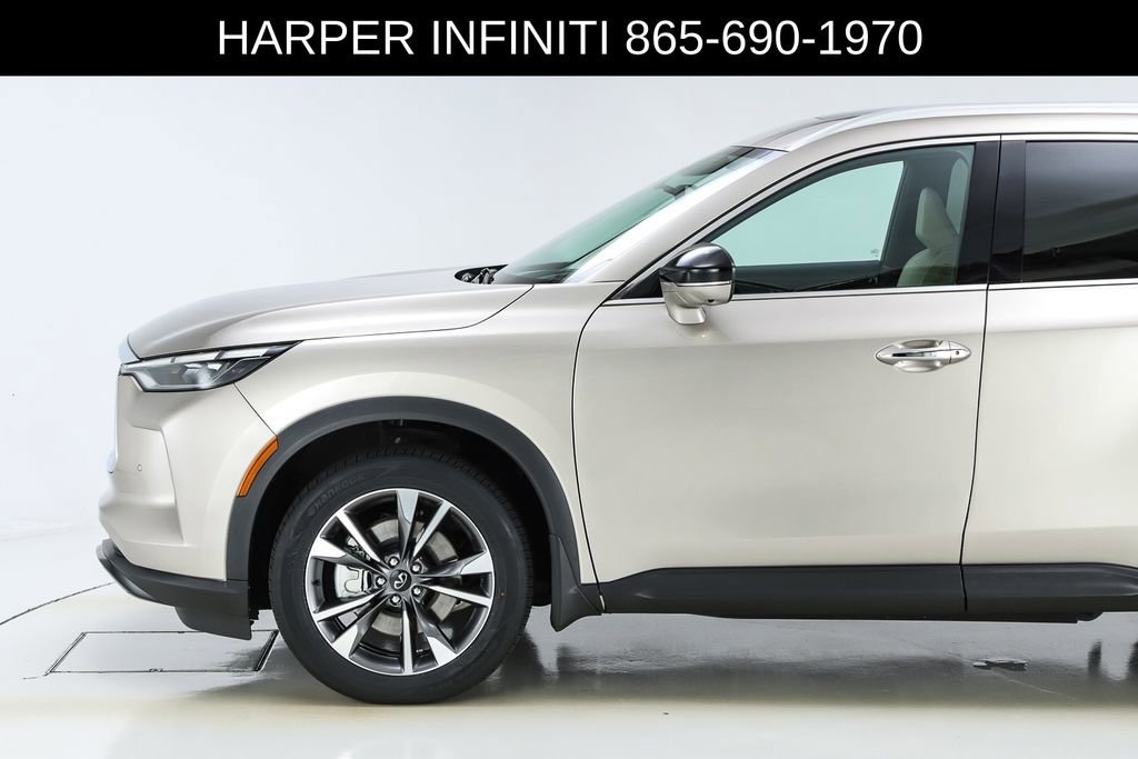 Used 2023 INFINITI QX60 Luxe w/ Vision Package FWD image 43