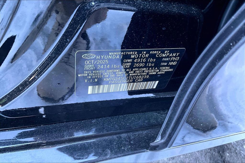 New 2026 Genesis G70 2.5T Prestige image 13