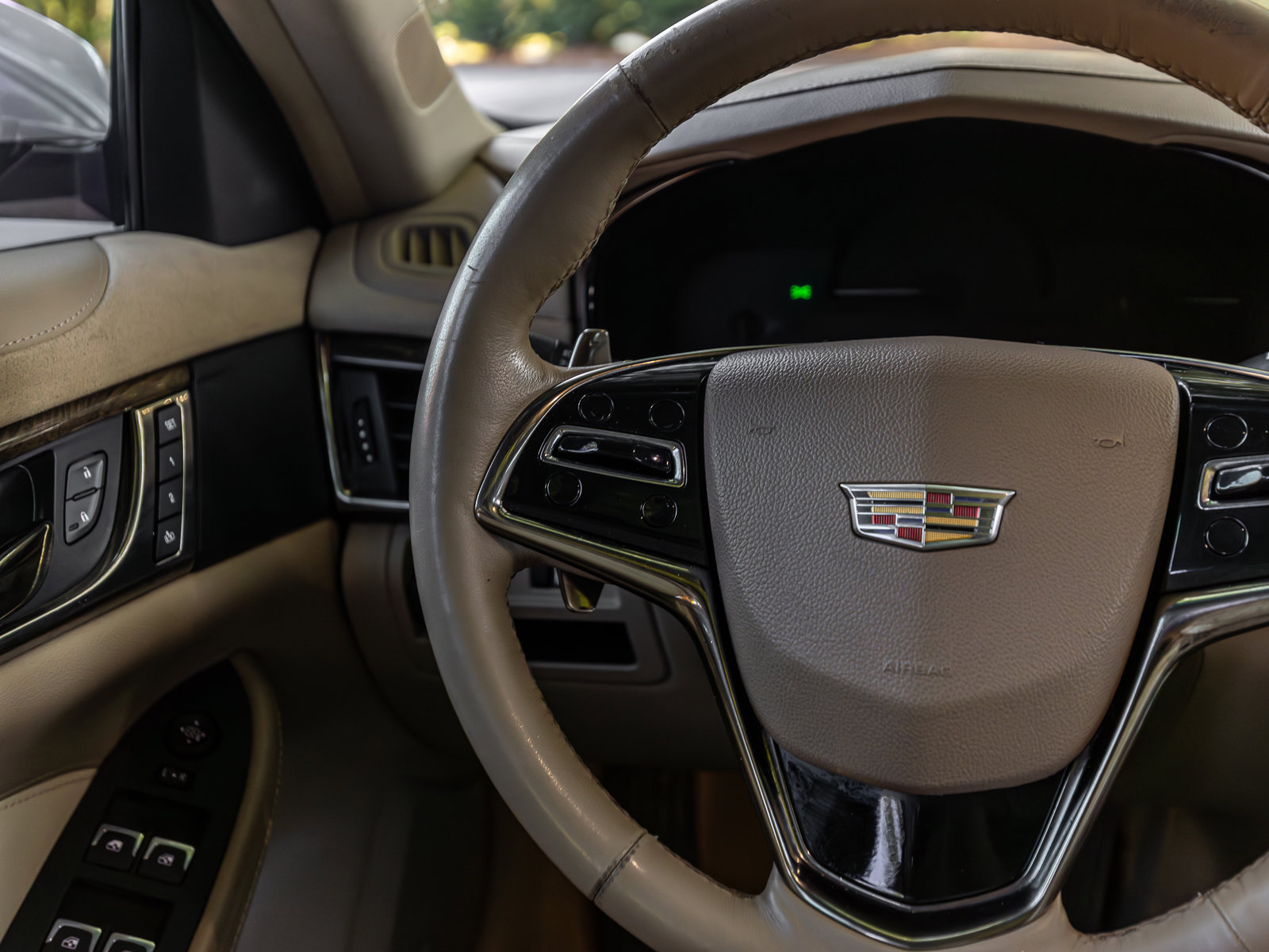 Used 2016 Cadillac CTS Luxury RWD image 51