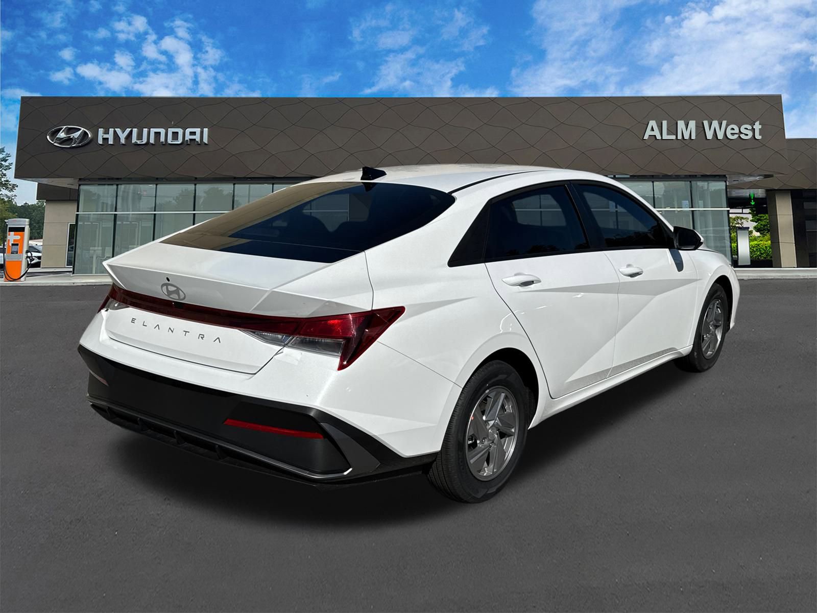 New 2026 Hyundai Elantra SE FWD image 6
