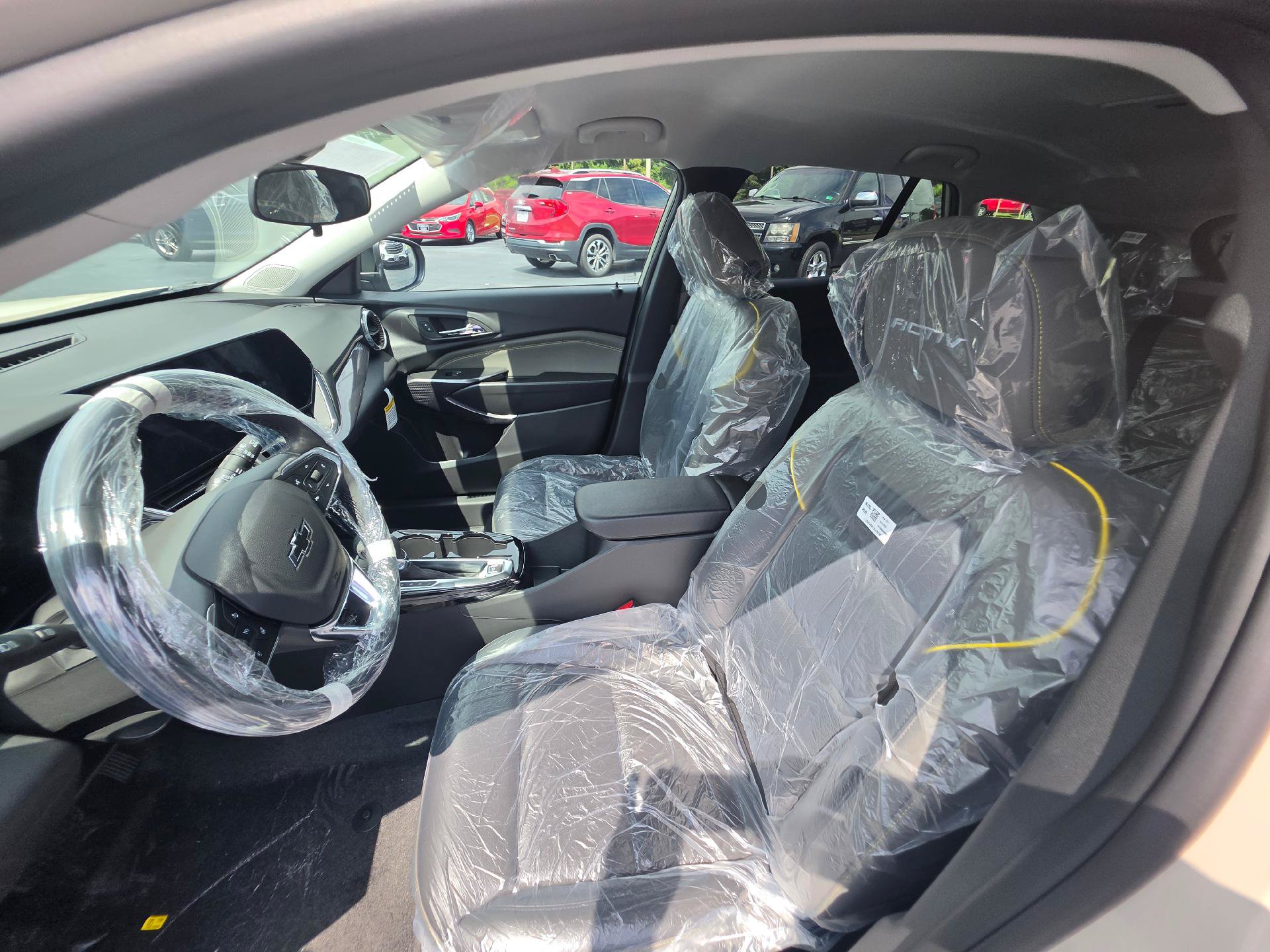New 2026 Chevrolet Trax ACTIV w/ Driver Confidence Package FWD image 8