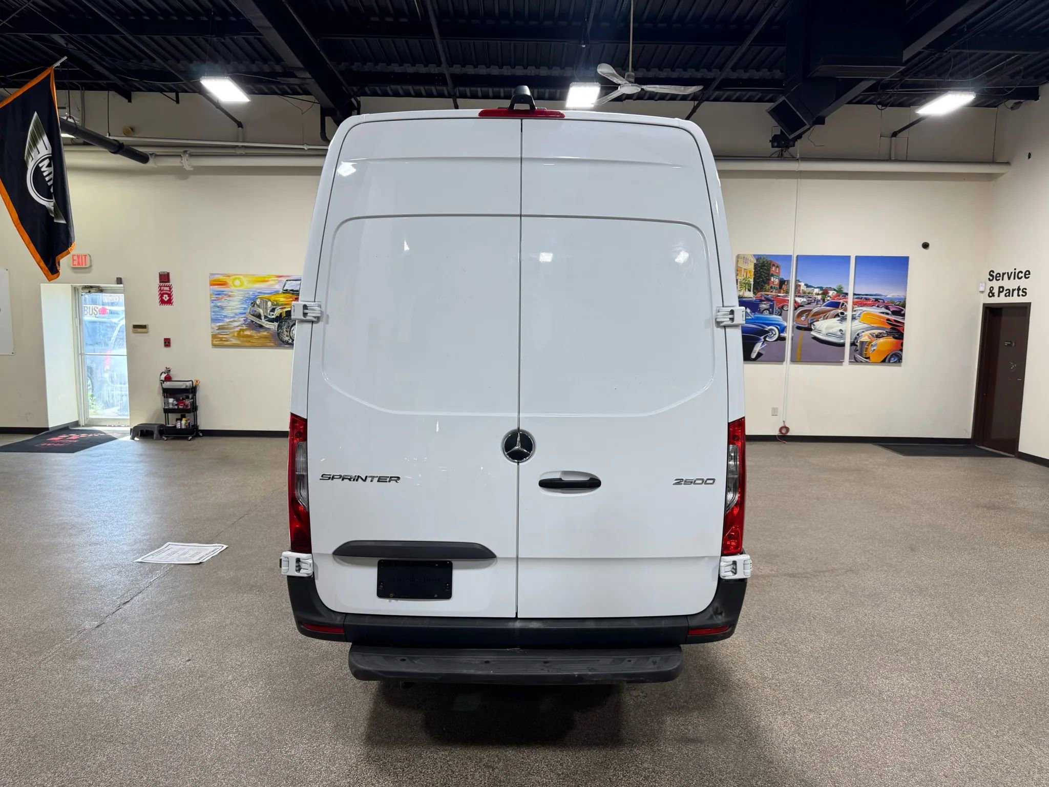 Used 2020 Mercedes-Benz Sprinter 2500 image 42