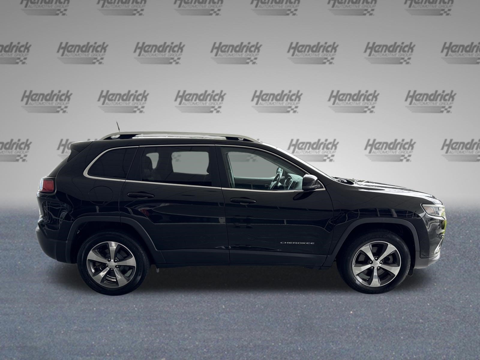 Used 2020 Jeep Cherokee Limited AWD/4WD image 10