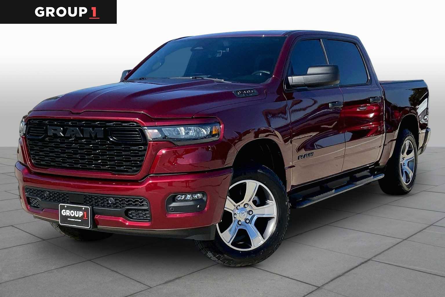 Used 2025 RAM 1500 Tradesman AWD/4WD image 1
