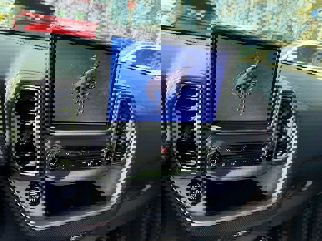 Used 2022 Ford Bronco Sport Outer Banks w/ Tech Package AWD/4WD image 13