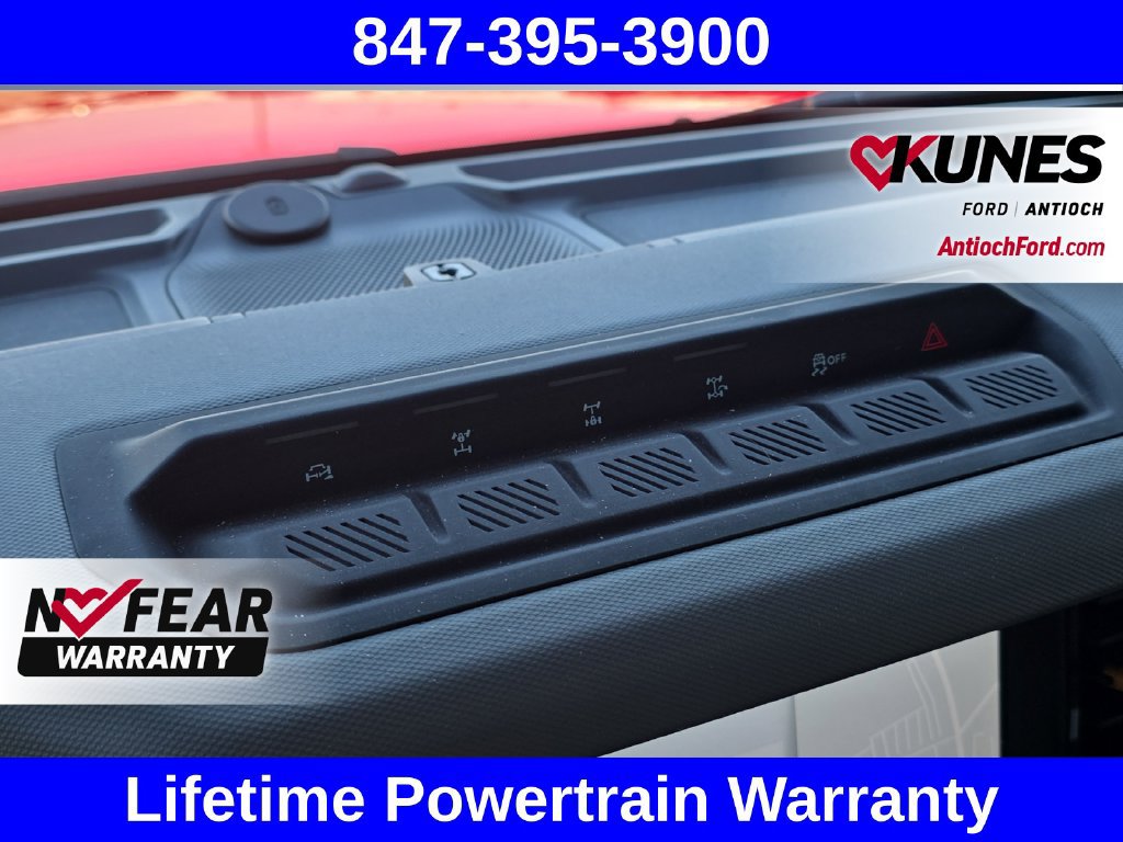 Used 2023 Ford Bronco Badlands w/ Sasquatch Package AWD/4WD image 44