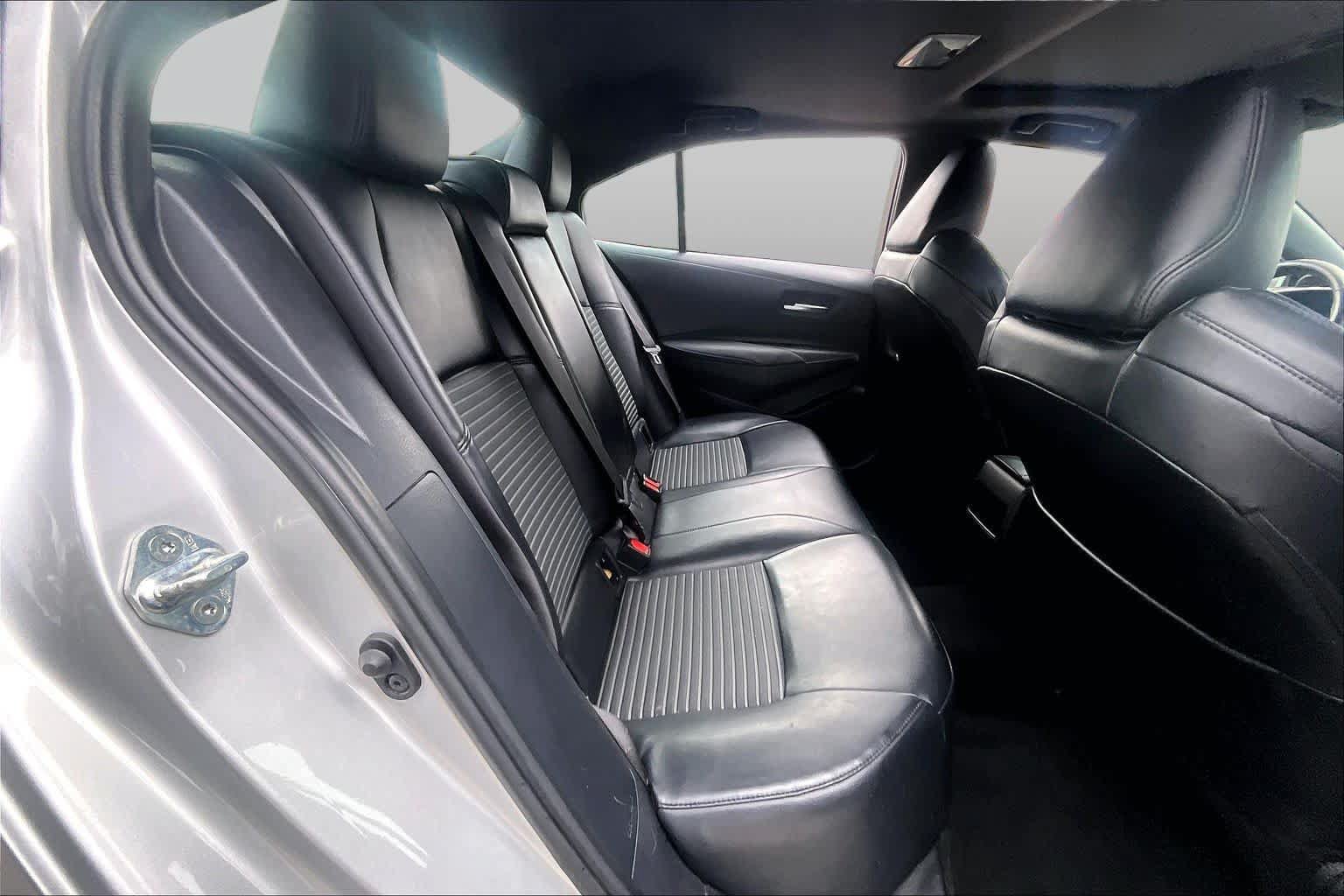 Used 2022 Toyota Corolla XSE FWD image 21