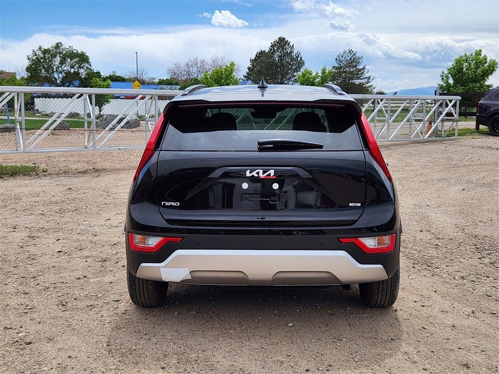 New 2025 Kia Niro EX image 6