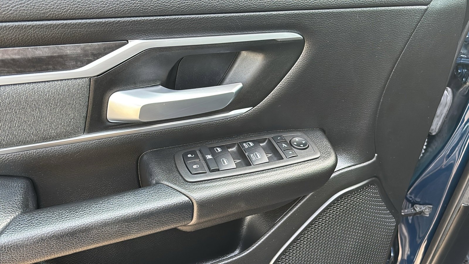 Used 2022 RAM 1500 Big Horn image 25