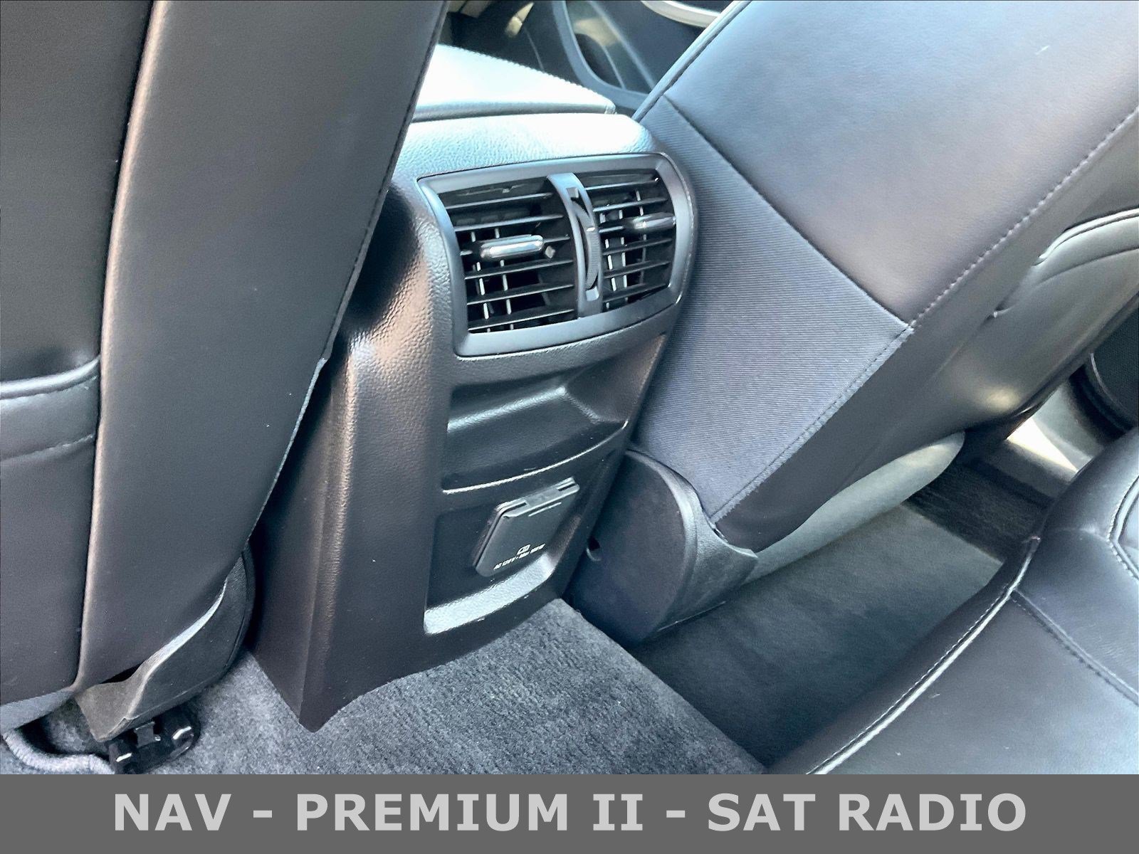 Used 2017 Buick Regal Premium w/ Driver Confidence Package #1 FWD image 10